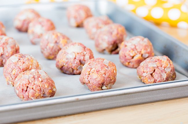Low-Carb Cheeseburger Skewers