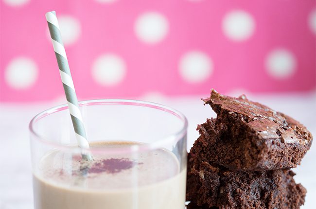 Brownie Batter Protein Smoothie