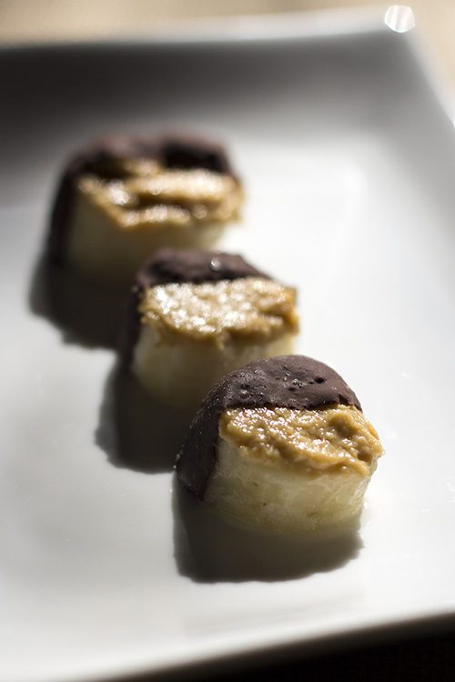 frozen banana bites