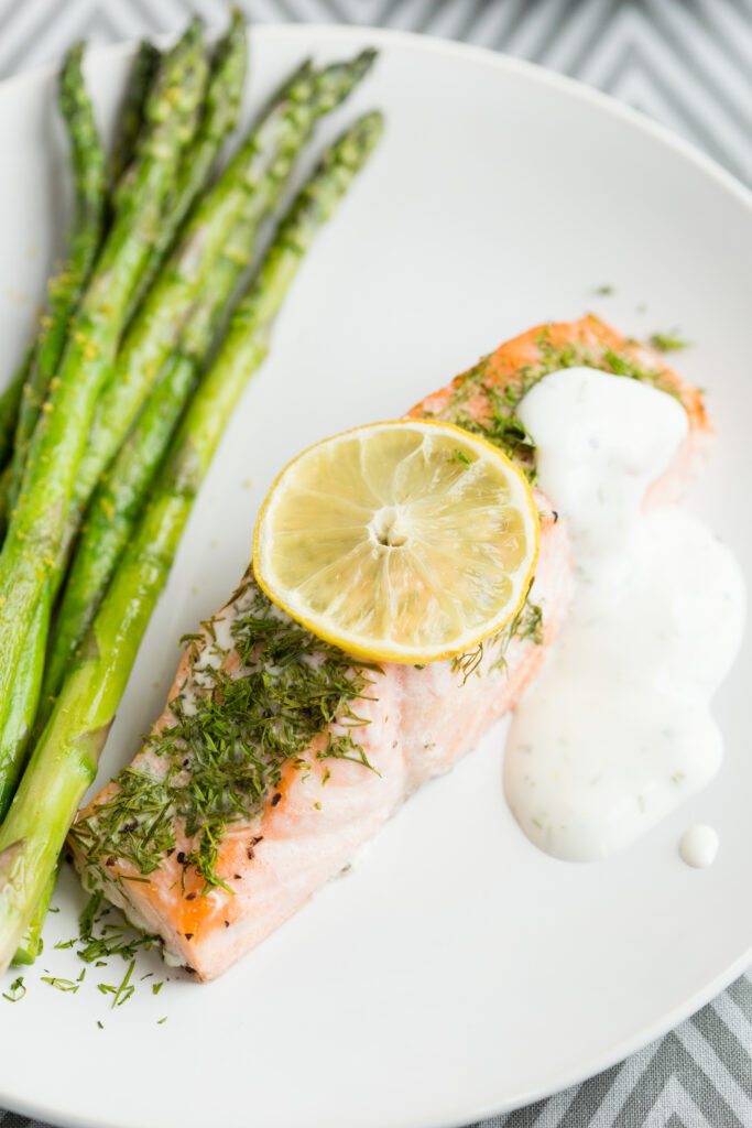 fish with asparagus