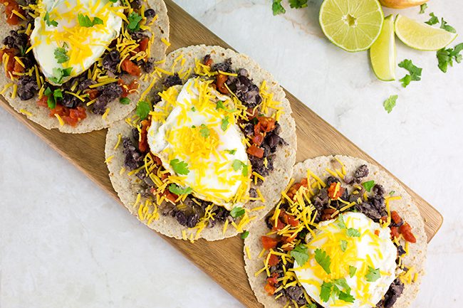 Plated Huevos