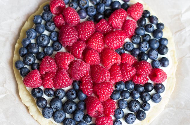 American Fruit Pizza