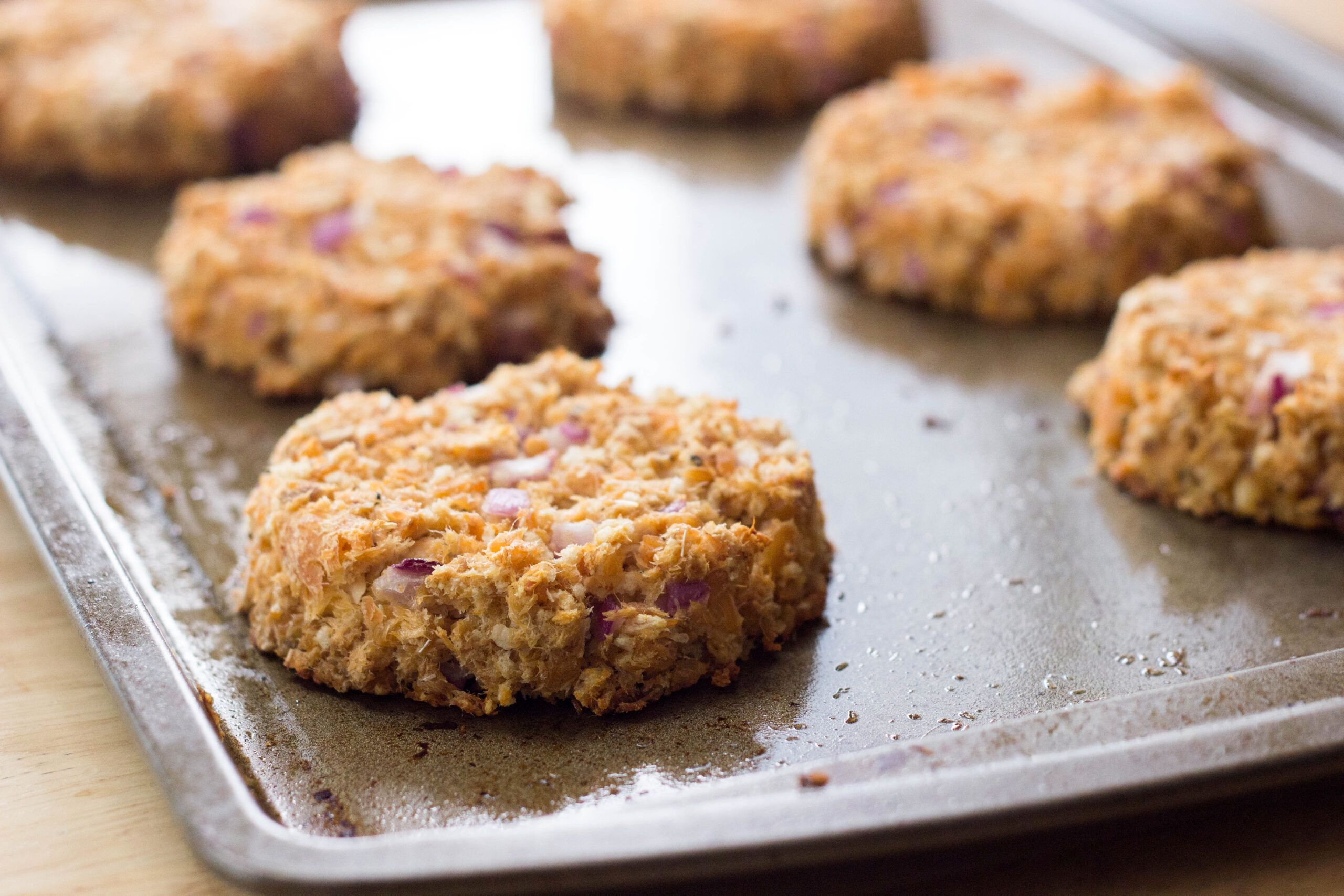 Baked Salmon Burgers