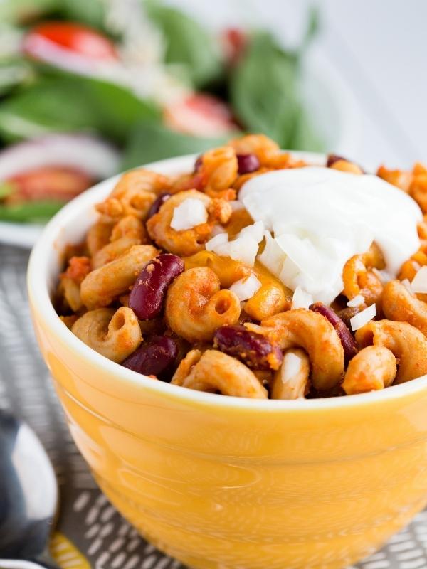 cheesy chili mac
