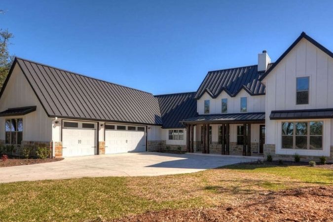 white modern farmhouse exteriors