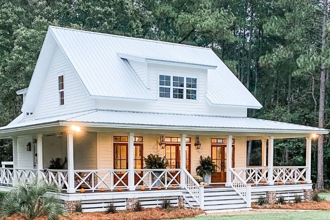 white farmhouse cottage