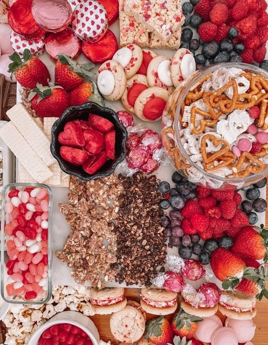 dessert charcuterie board
